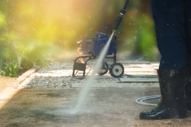 Best Sign and Awning Cleaning  in Watervliet, MI